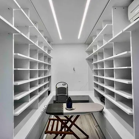 Ring Center / 2br Luxury
